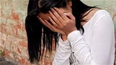 ضبطه مع زوجته في وضع مخل.. مقتل بائع خضار على يد شاب بدار السلام