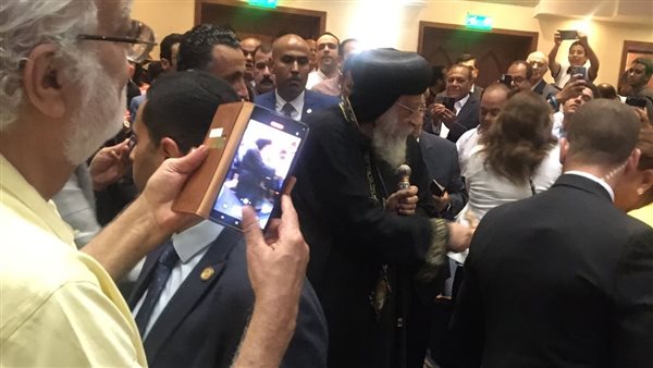 وصول البابا تواضروس