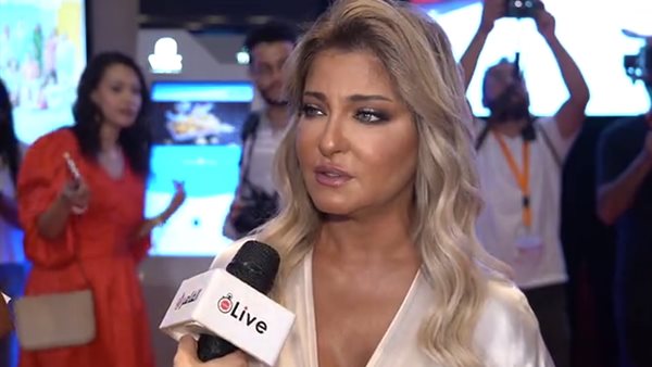 الفنانة علا غانم