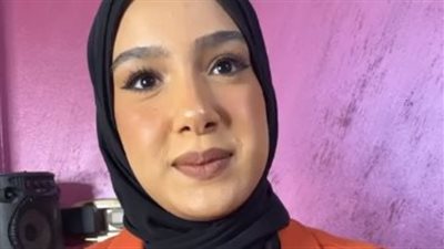 رد الجميل.. ميكب أرتيست تهدي والدتها خاتم ذهب: باعت دهبها عشان أفتح مشروعي ووقفت جنبي |بث مباشر 