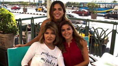 علا غانم تكشف سر ابتعاد بناتها عن مجال التمثيل