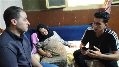 خنقوني عشان حلق وموتوني من الضرب.. الحاجة نعناعة تستغيث من عقوق أولادها بشبرا