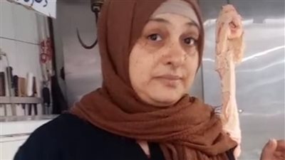 أم شريف أشهر جزارة بالجيزة: ورثت المهنة من جوزي وعلّمت ولادي ودخلوا كليات كبيرة | بث مباشر