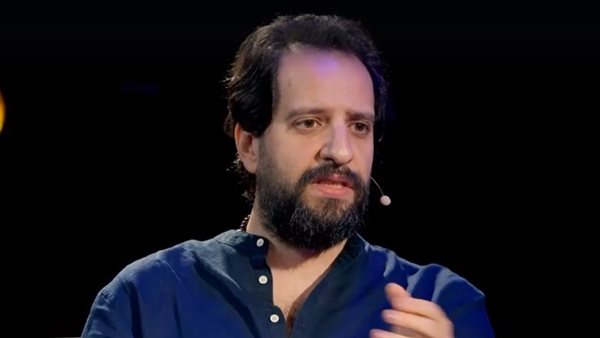 الفنان أحمد أمين