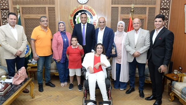 تكريم الطالبة سهيلة