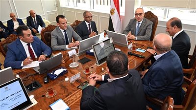 وزير الإسكان يشدد على شركات المقاولات الانتهاء من مشروع التجلي الأعظم في المواعيد المحددة 
