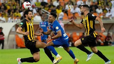 التشكيل الرسمي لمباراة الاتحاد والهلال في نهائي السوبر السعودي