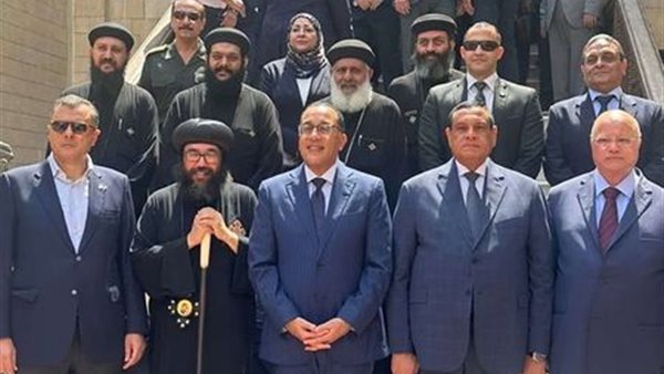  رئيس الوزراء يزور