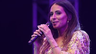 10 صور من حفل هبة طوجي في مهرجان ليالي البتراء الوردية بالأردن