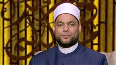 إمام مسجد الحسين: نشر مكالمة بينك وبين شخص بعد تسجيلها إثم