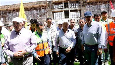 وزير النقل: استقبال أول قطار كهربائي سريع منتصف الشهر المقبل والبقية تباعا