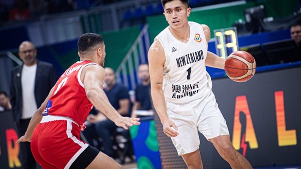 منتخب السلة أمام