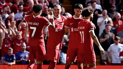 نجم ليفربول: نحن سعداء بقرار بقاء محمد صلاح معنا