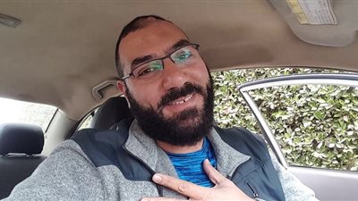 القصة الكاملة لأزمة الداعية أمير منير بعد دعوته لاستخدام تطبيق خاص بأداء عمرة البدل بـ 4000 جنيه