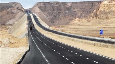 الحكومة: نسف ارتفاعات جبلية تصل لـ220 مترًا لتنفيذ طريق الجلالة