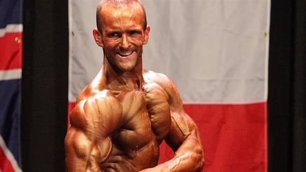  اللاعب مارك أوكس