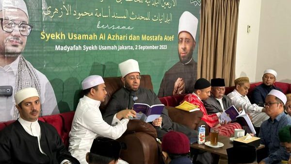 الدكتور أسامة الأزهري