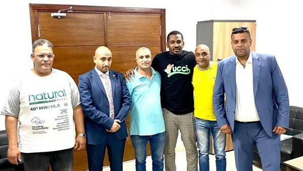 جونيور أجايي