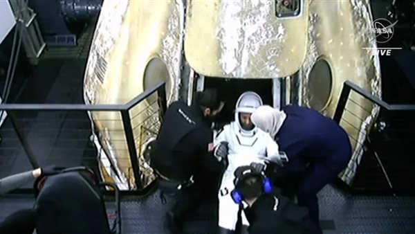 سلطان النيادي