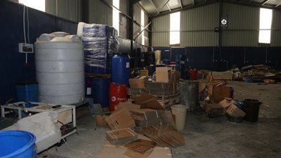 تستروا خلف مكتب تصوير حفلات.. ننشر التحقيقات مع المتهمين بالإتجار وتصنيع مخدرات في شبرا