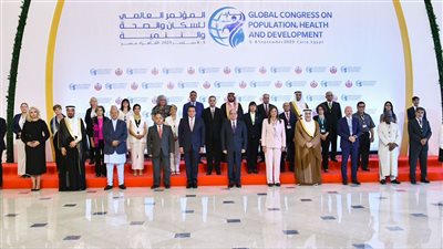 السيسي يتفقد المعرض الطبي للمؤتمر العالمي للسكان والصحة والتنمية 2023 