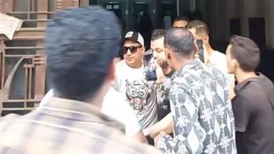 بعد انتهاء التحقيق معه بنقابة المهن الموسيقية.. رضا البحراوي: مفيش أي حاجة حصلت | بث مباشر 