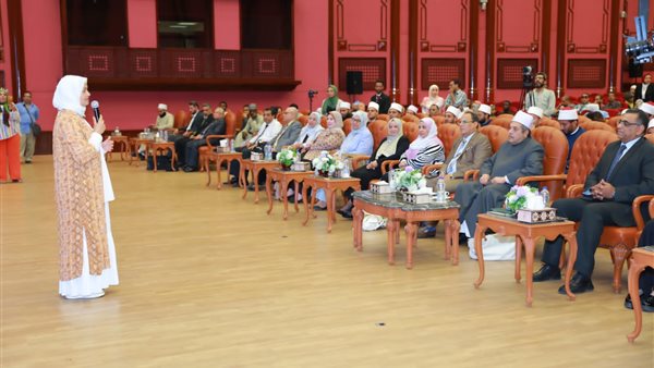  الدكتور نهلة الصعيدي