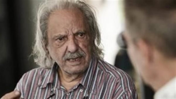 الفنان اليوناني كوستاس