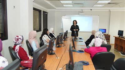 معهد التخطيط القومي يختتم برنامجًا تدريبيًا حول إدارة وتحليل البيانات