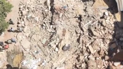 كان بيلعبوا في كمر البيت.. إحدى جيران عقار حدائق القبة المنهار تروي تفاصيل الحادث| بث مباشر 