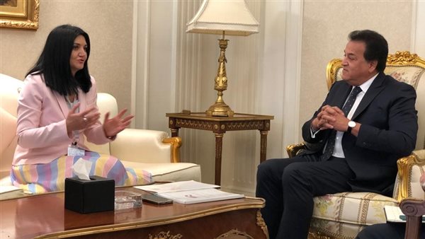 خالد عبد الغفار ونائبة