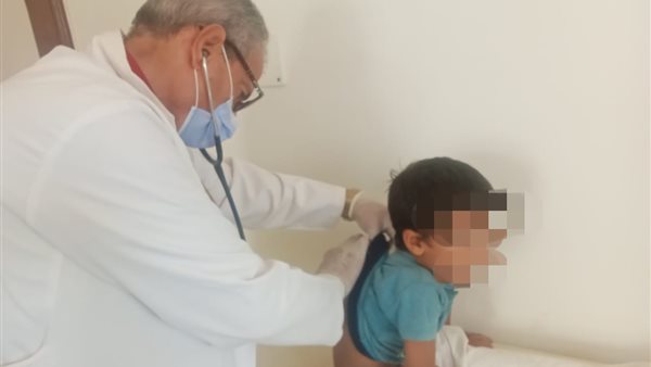 الكشف على المرضى