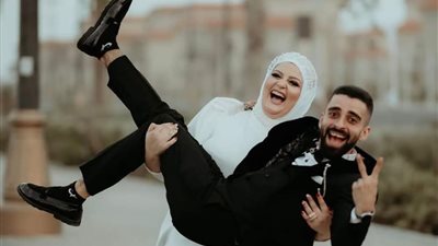 بعد إثارتهما الجدل بجلسة تصوير.. زوج الفتاة: حبيت أفرحها في ذكرى جوازنا عشان معملناش فرح بسبب وفاة والدتها