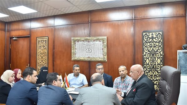 رئيس جامعة الأقصر