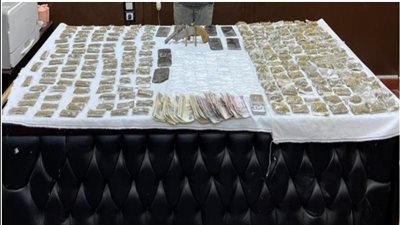 ضبط عنصر إجرامي بالمنوفية لحيازته مخدرات بقصد الإتجار