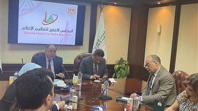 معيط: 1.3 مليار دولار محفظة استثمارات داخل مصر للبنك الآسيوي