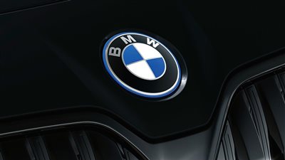 تعرف على قصة شعار بي إم دبليو