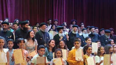 بحضور الأنبا دانيال.. مطرانية المعادي تحتفل بختام مهرجان النيروز 