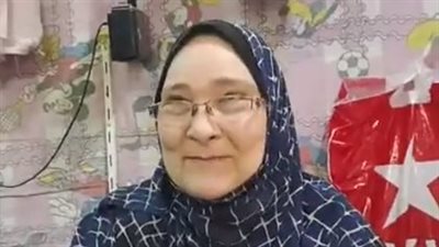 قصة كفاح خياطة بالبحيرة: جوزي خسر شغله وبقالي 7 سنين بشقى عشان أسد ديونه | بث مباشر