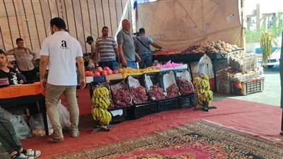محافظ البحر الأحمر يفتتح معرض بيع السلع الأساسية بنسبة تخفيض 30% اليوم