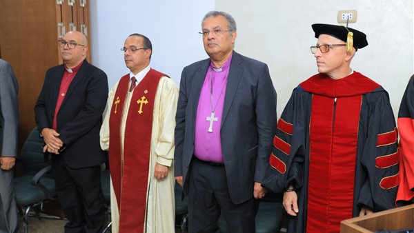 رئيس الإنجيلية يشارك