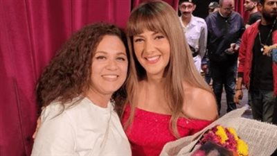 دنيا سمير غانم تجتمع مع رحمة أحمد في لفة هدايا