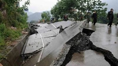 5 أشياء لا يجب فعلها عند القيادة أثناء الزلزال