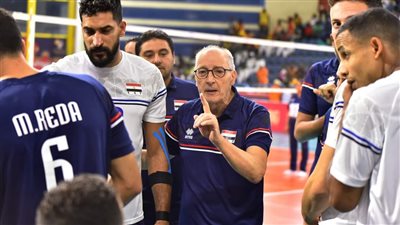 ثنائي الأهلي ولاعب من الزمالك لتدعيم منتخب الطائرة في تصفيات أولمبياد 2024