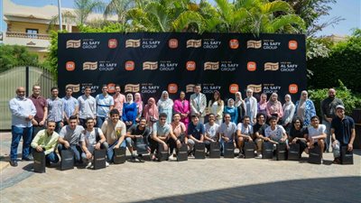 مجموعة الصافي تكرم 36 طالبًا من أوائل الثانوية العامة وتقدم لهم الرعاية البلاتينية | صور