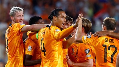 هولندا تفوز بثنائية على أيرلندا في تصفيات يورو 2024