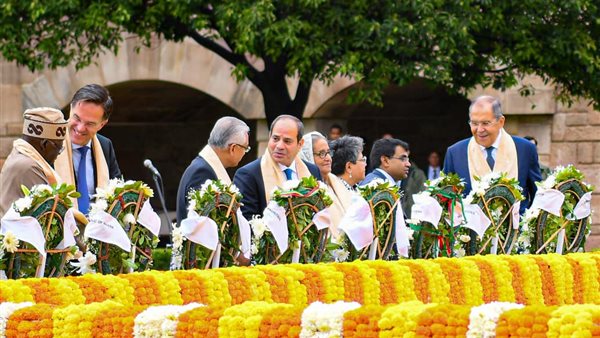 زيارة السيسي لضريح