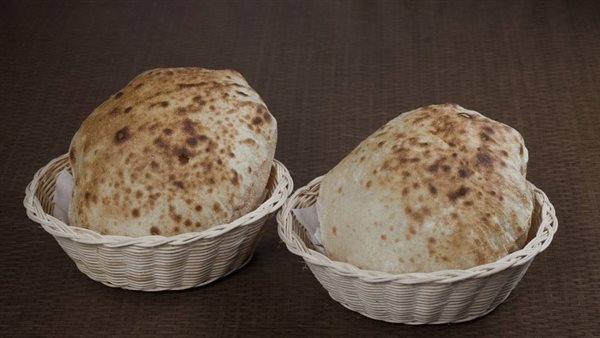 طريقة عمل العيش البلدي