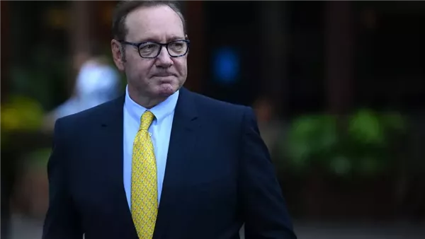 الممثل الأمريكي كيفن