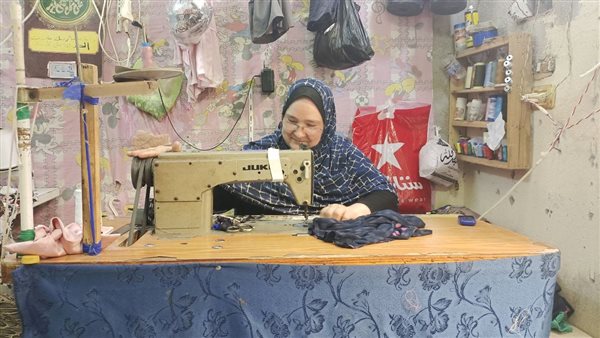 أم أماني الخياطة